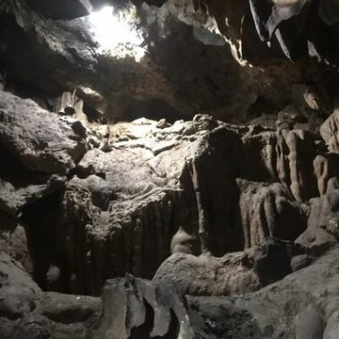 Taras-World-Meditatewithme_Cave13